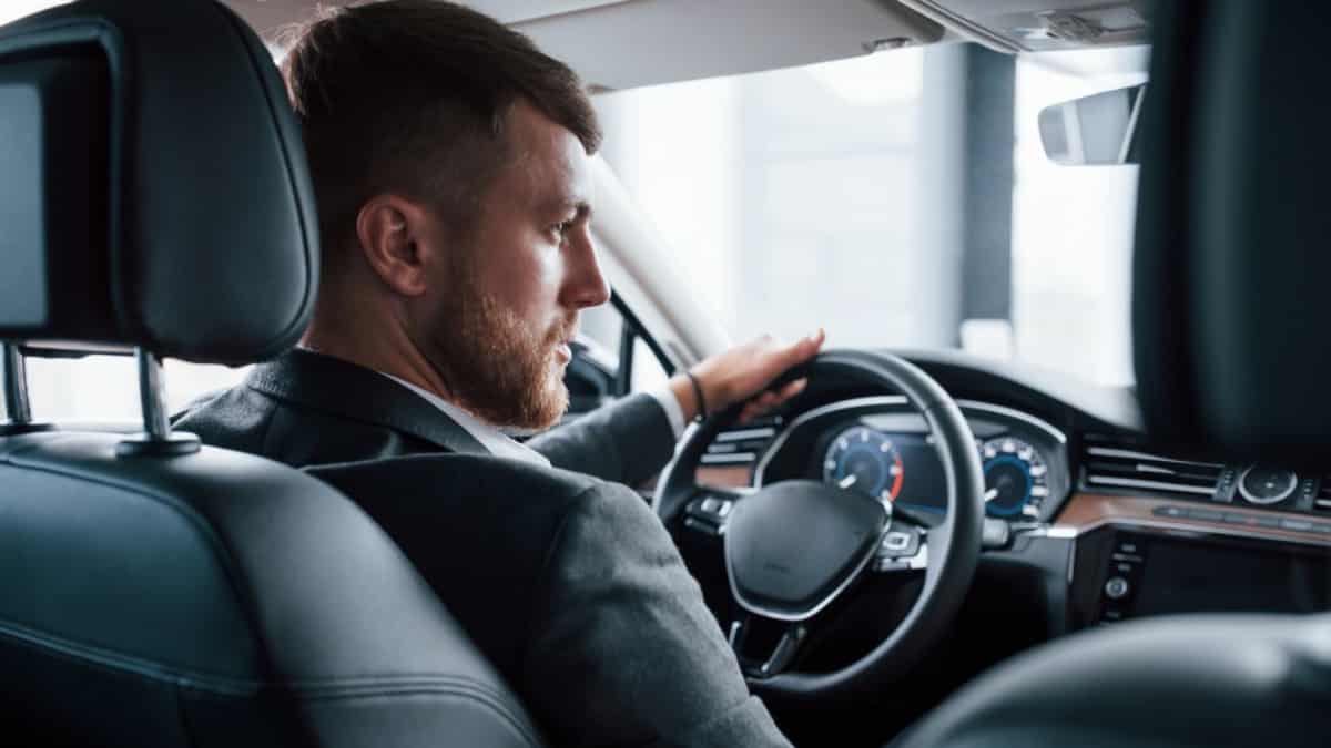 LAX Limo Service — The VIP Airport Ride Strategy Frequent Flyers Use to Arrive Effortlessly Every Time